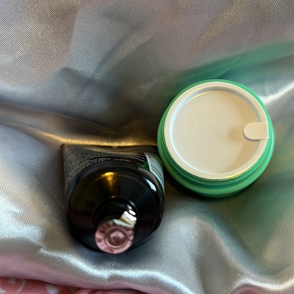 Boscia 2 piece travel set *BRAND NEW* - Picture 3 of 3